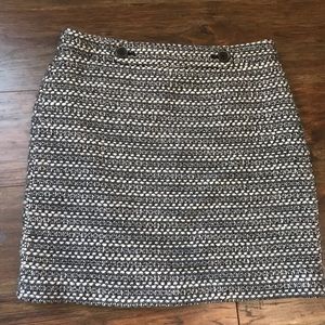 Loft Skirt Size 2 Cream and Black Work Style